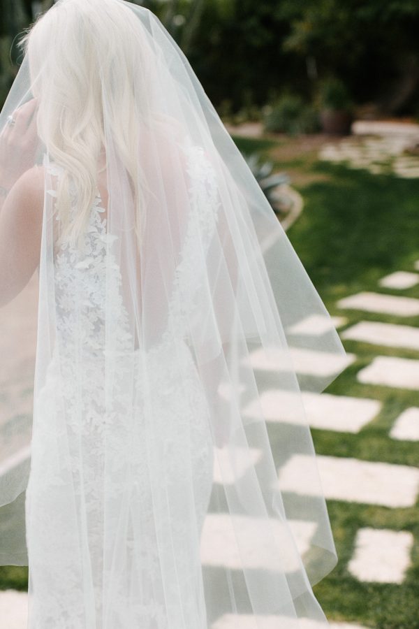 Elizabeth Johns Waterfall Veil Discount