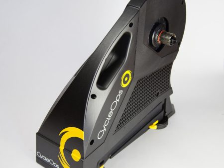 CycleOps Hammer Direct Drive Trainer- Minor Scratch and Dent Fashion